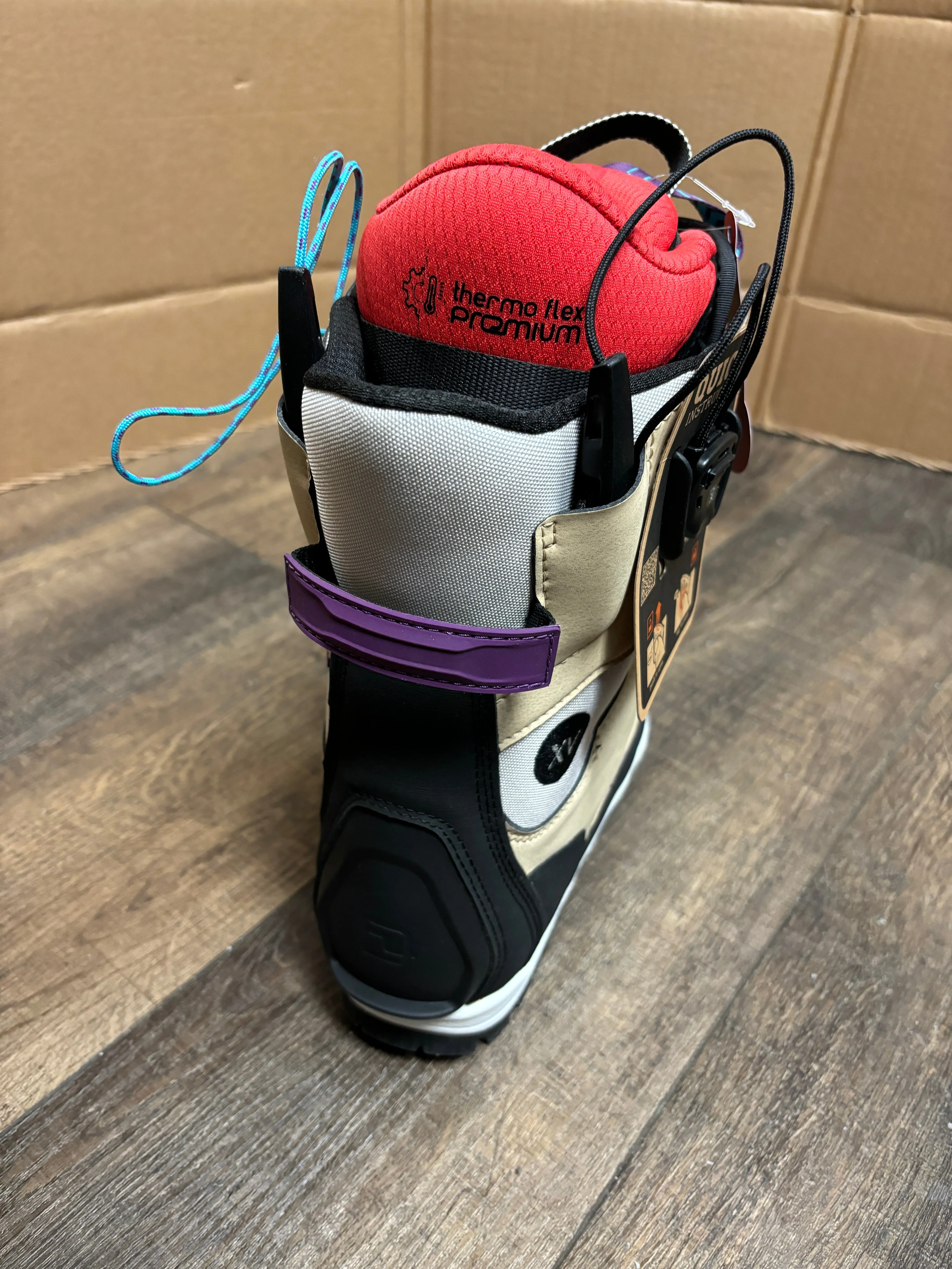 Deeluxe Spark XV TFP Snowboard Boots Women 6.5 Mondo 24.0