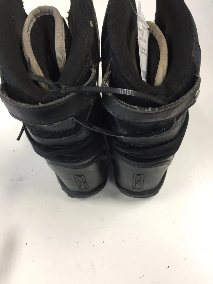 LTD Black Boys Size Specific 5 Used Snowboard Boots